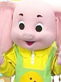 й