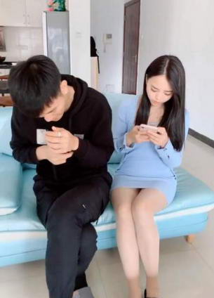 ϵ